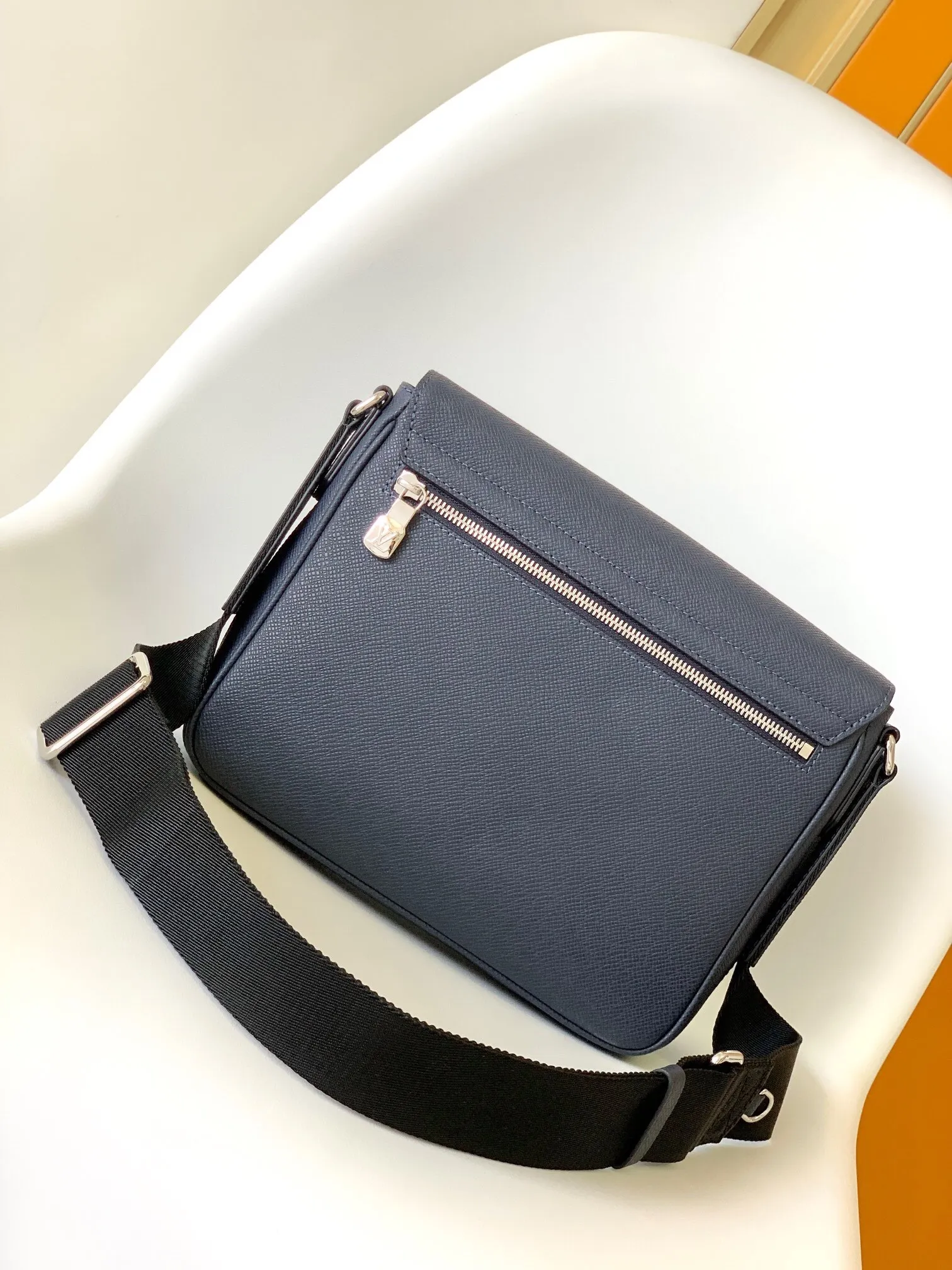 All categories 💚 Top version men’s bags 💚 LV 2025 official website new LV crossbody bag