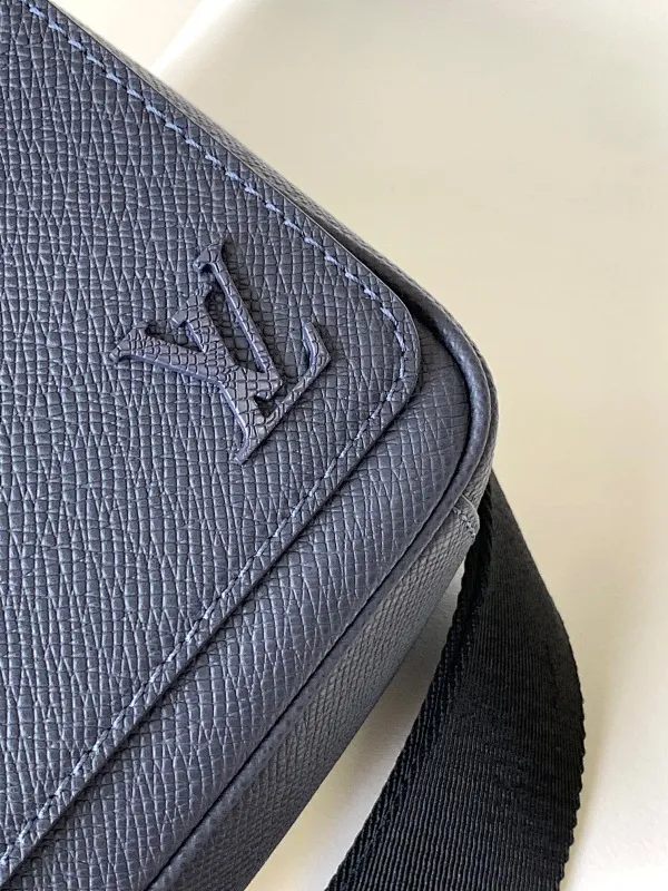 All categories 💚 Top version men’s bags 💚 LV 2025 official website new LV crossbody bag
