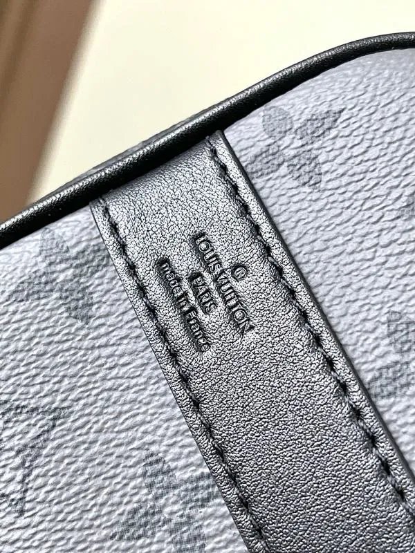 All categories 💚 Top version men’s bags 💚 LV 2024 new LV crossbody bag