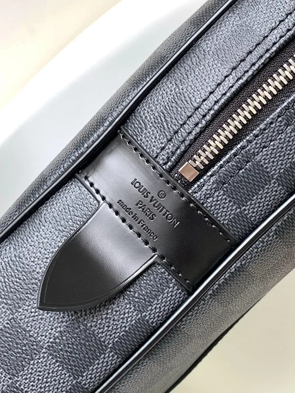 All categories 💚 Top version men’s bags 💚 LV 2025 official website new LV briefcase