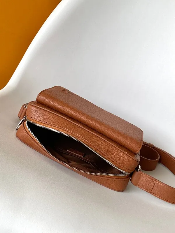 All categories 💚 Top version men’s bags 💚 LV 2025 official website new LV crossbody bag