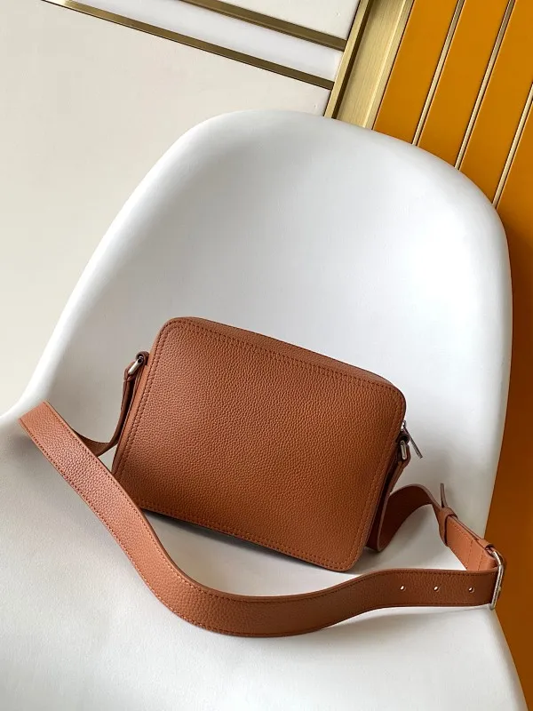 All categories 💚 Top version men’s bags 💚 LV 2025 official website new LV crossbody bag