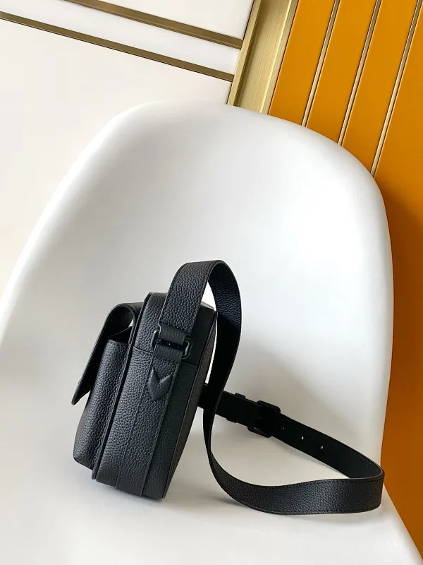 All categories 💚 Top version men’s bags 💚 LV 2025 official website new LV crossbody bag