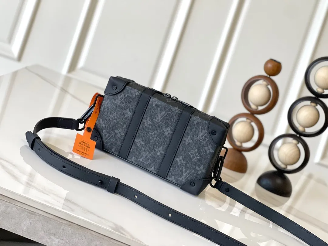 All categories 💚 Top version men’s bags 💚 LV 2025 official website new LV crossbody bag
