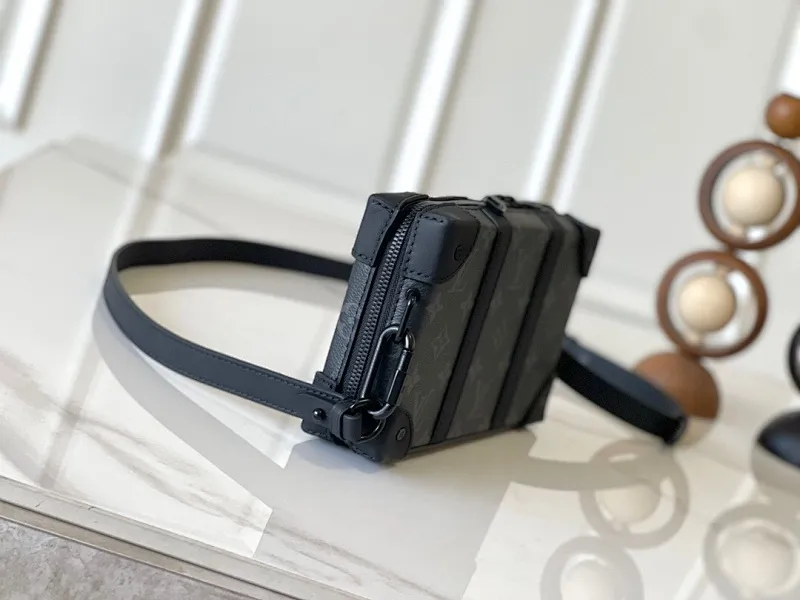 All categories 💚 Top version men’s bags 💚 LV 2025 official website new LV crossbody bag