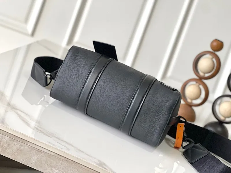 All categories 💚 Top version men’s bags 💚 LV 2025 official website new LV crossbody bag
