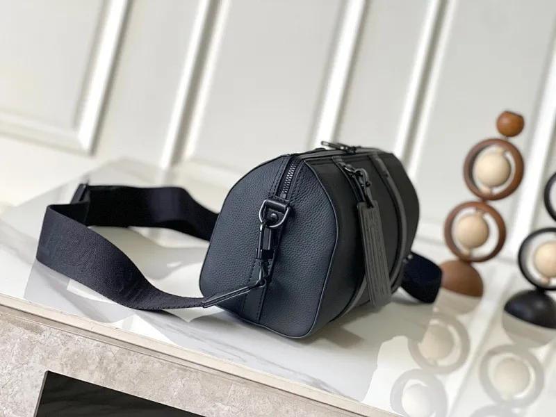 All categories 💚 Top version men’s bags 💚 LV 2025 official website new LV crossbody bag