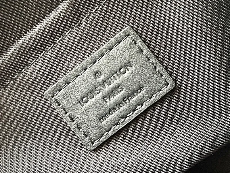 All categories 💚 Top version men’s bags 💚 LV 2025 official website new LV crossbody bag