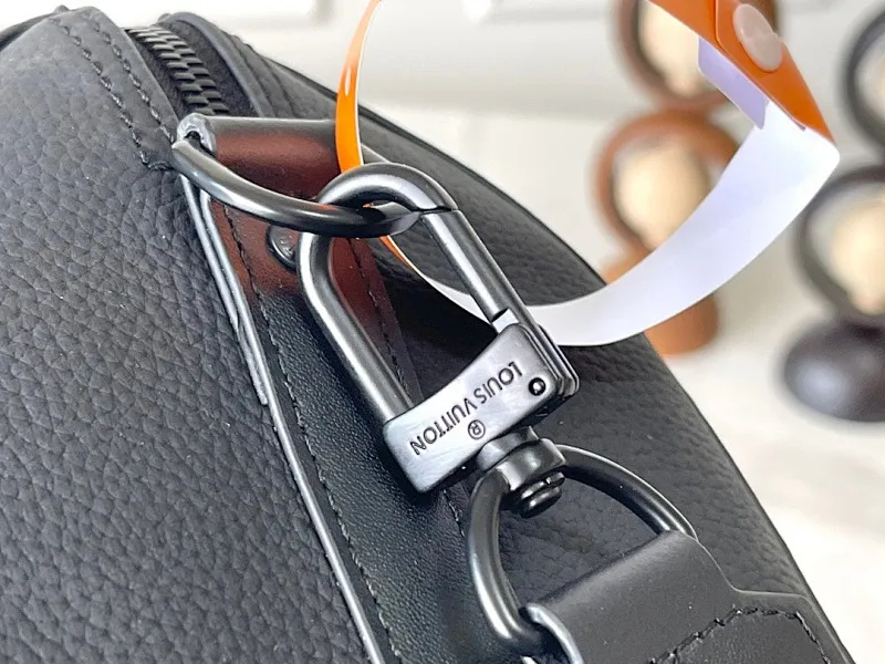 All categories 💚 Top version men’s bags 💚 LV 2025 official website new LV crossbody bag