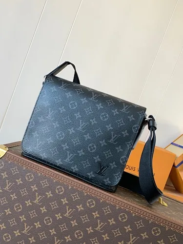 All categories 💚 Top version men’s bags 💚 LV 2024 official website new LV crossbody bag