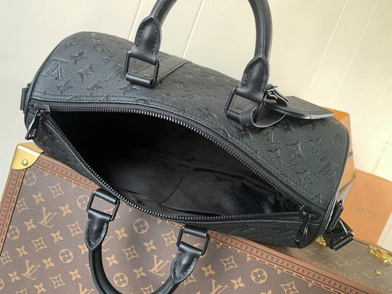 All categories 💚 Top version men’s bags 💚 LV 2024 official website new LV crossbody bag