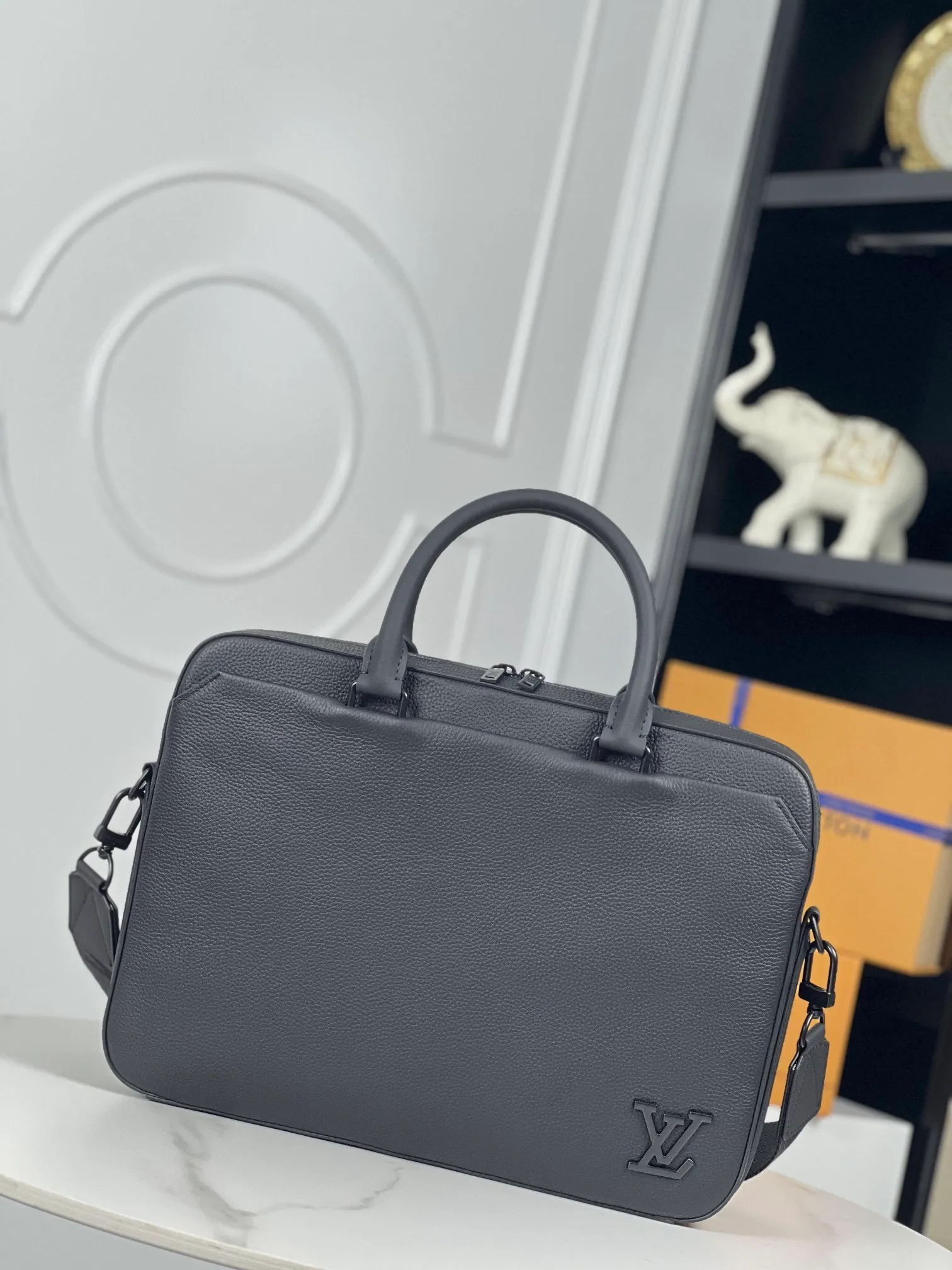 All categories 💚 Top version men’s bags 💚 LV 2023 new LV briefcase