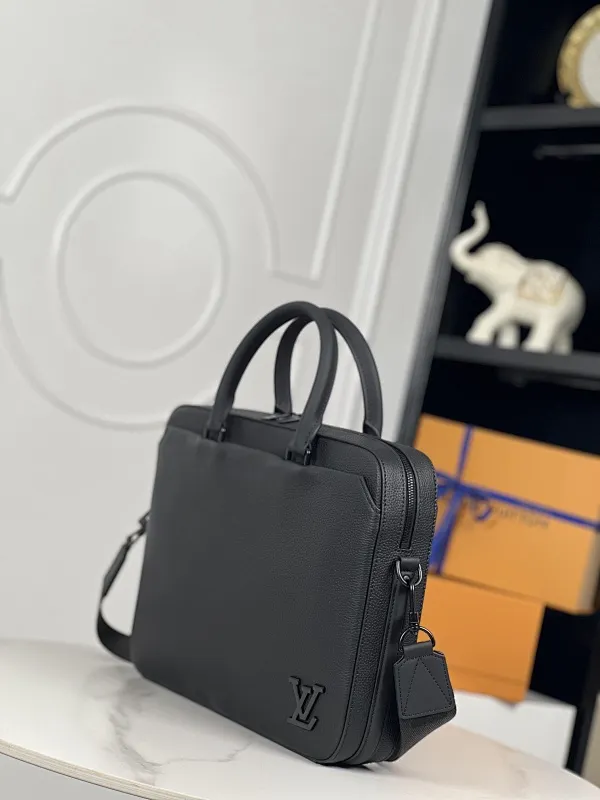 All categories 💚 Top version men’s bags 💚 LV 2023 new LV briefcase