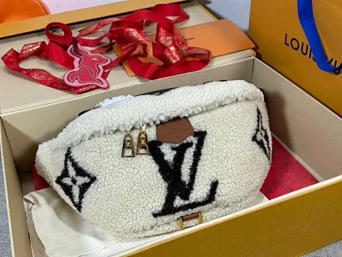 All categories 💚 Top version men’s bags 💚 LV 2023 new LV waist bag