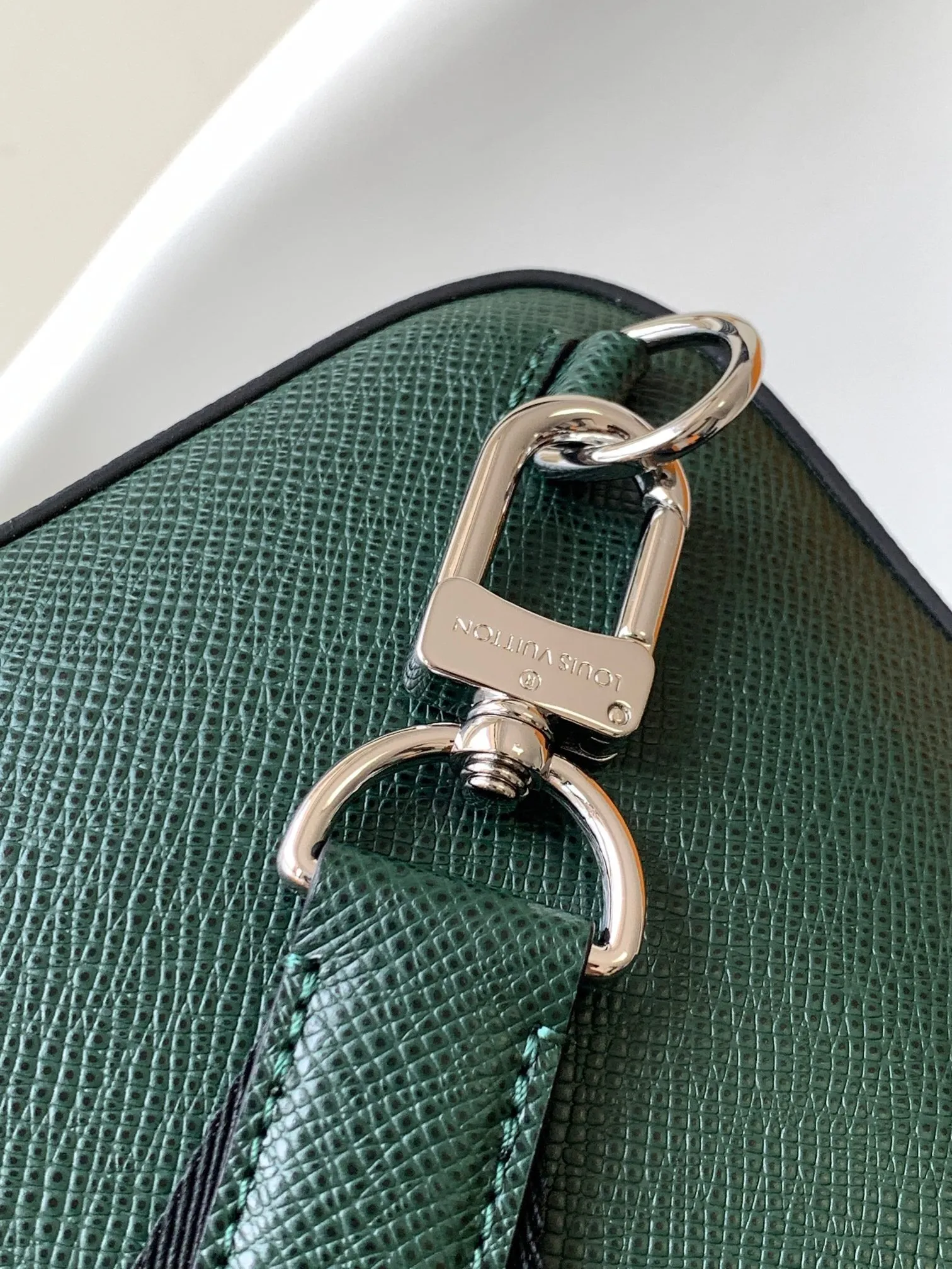 All categories 💚 Top version men’s bags 💚 LV 2025 official website new LV chest bag