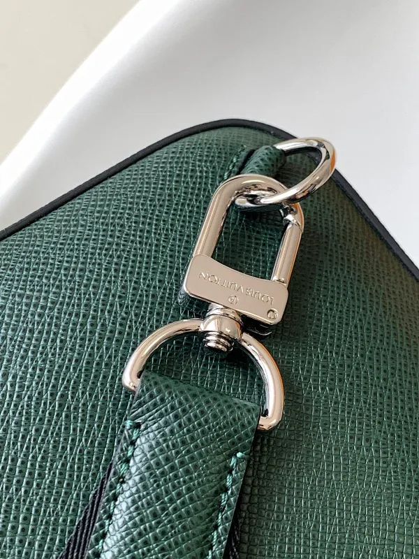 All categories 💚 Top version men’s bags 💚 LV 2025 official website new LV chest bag