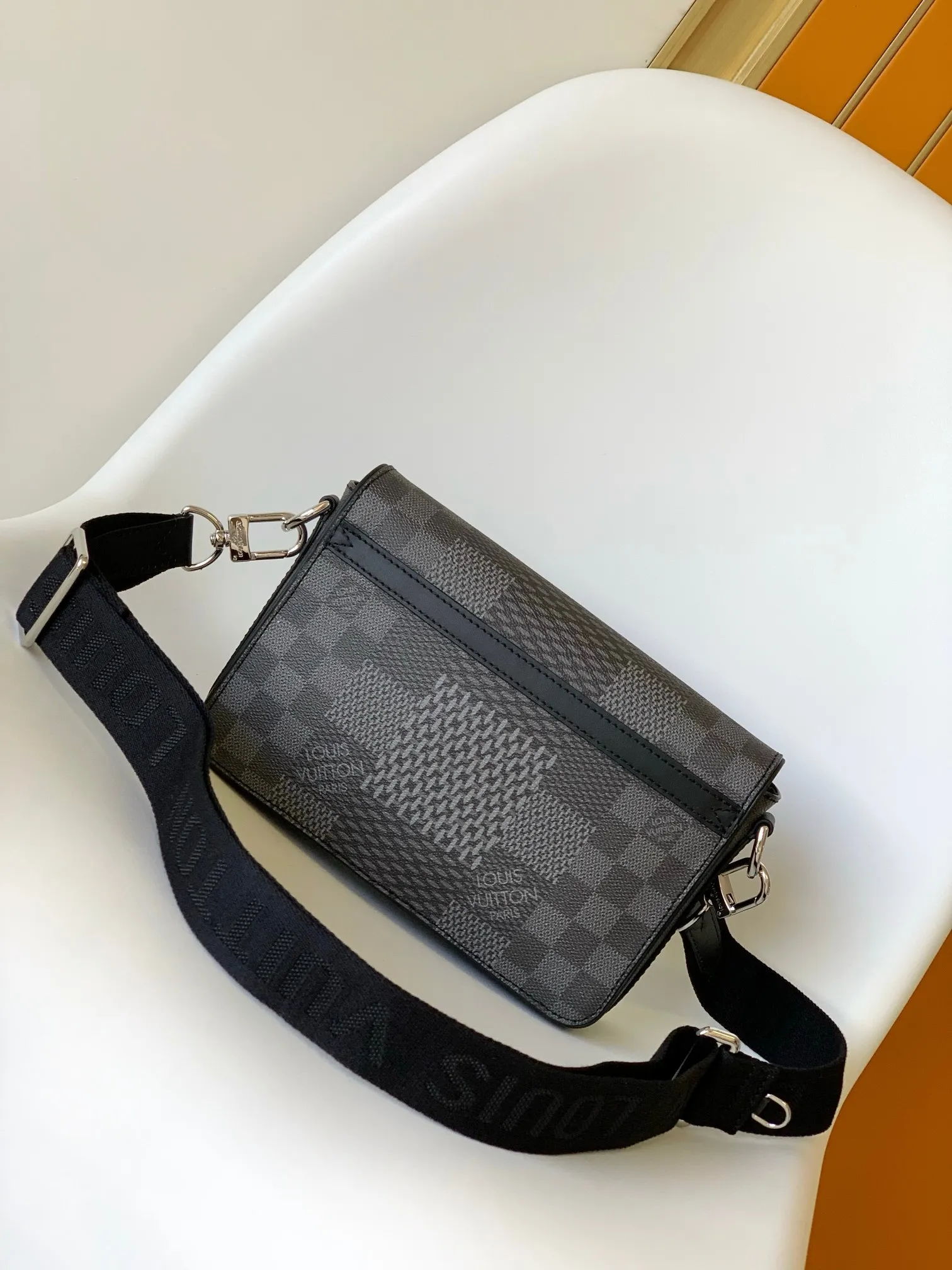 All categories 💚 Top version men’s bags 💚 LV 2023 new LV crossbody bag