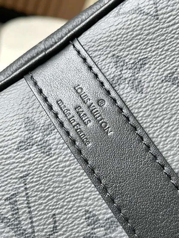 All categories 💚 Top version men’s bags 💚 LV 2024 new LV crossbody bag