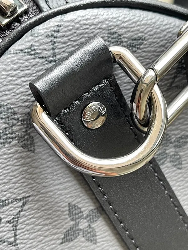 All categories 💚 Top version men’s bags 💚 LV 2024 new LV crossbody bag