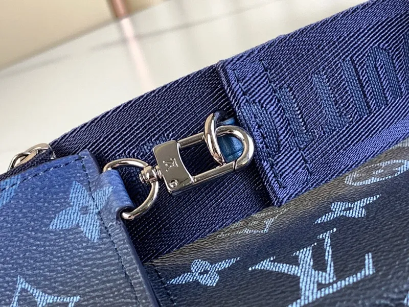All categories 💚 Top version men’s bags 💚 LV 2024 official website new LV crossbody bag
