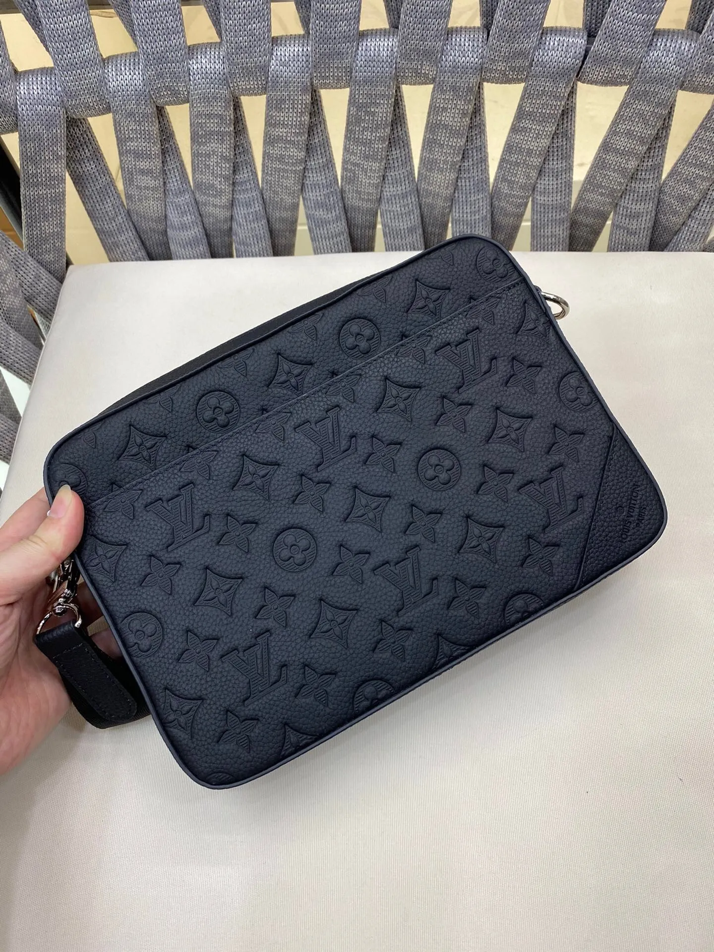 All categories 💚 Top version men’s bags 💚 LV 2024 new LV crossbody bag