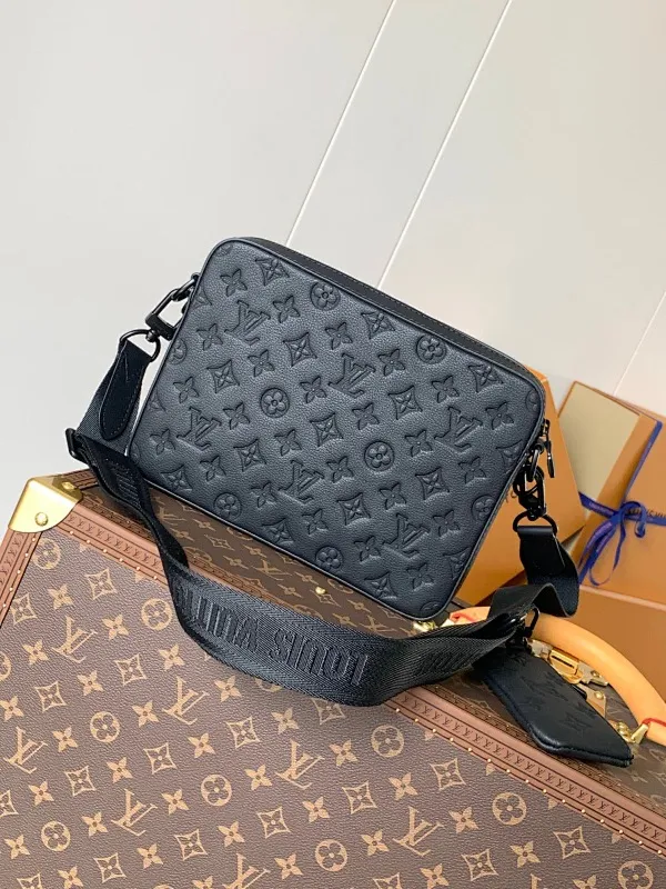 All categories 💚 Top version men’s bags 💚 LV 2024 official website new LV crossbody bag