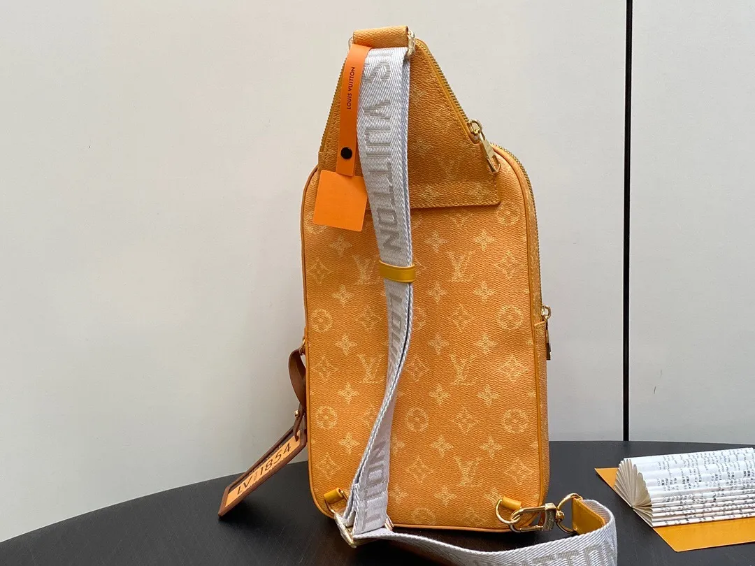 All categories 💚 Top version men’s bags 💚 LV 2024 official website new LV chest bag