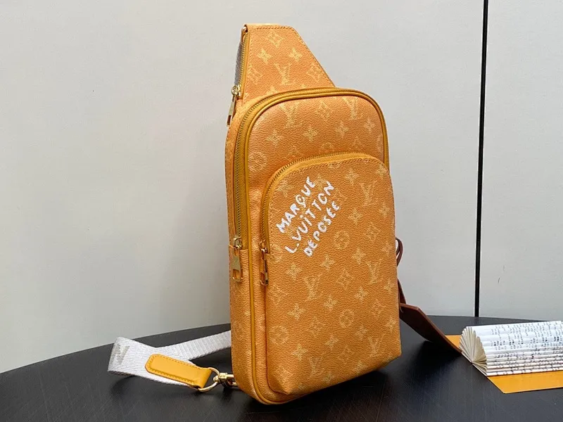 All categories 💚 Top version men’s bags 💚 LV 2024 official website new LV chest bag