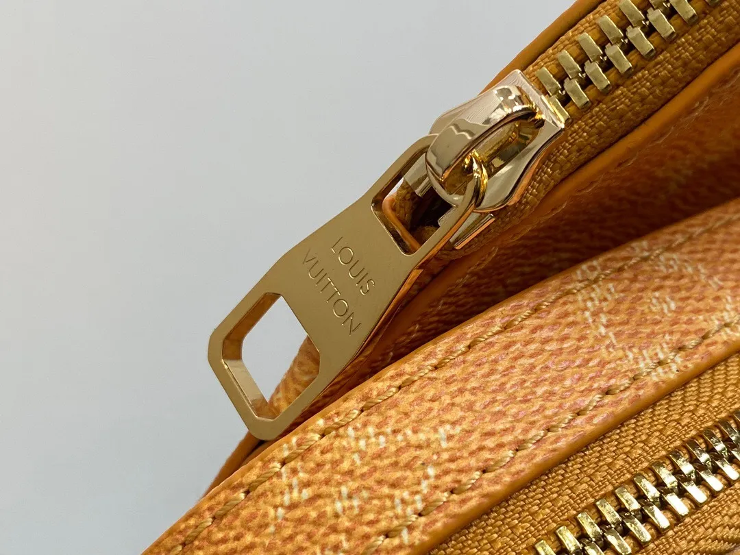 All categories 💚 Top version men’s bags 💚 LV 2024 official website new LV chest bag