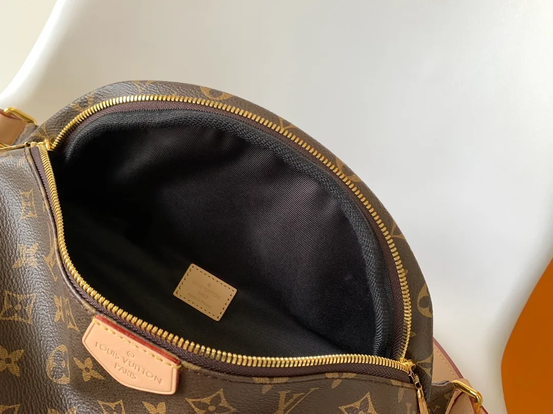 All categories 💚 Top version men’s bags 💚 LV 2025 new LV waist bag