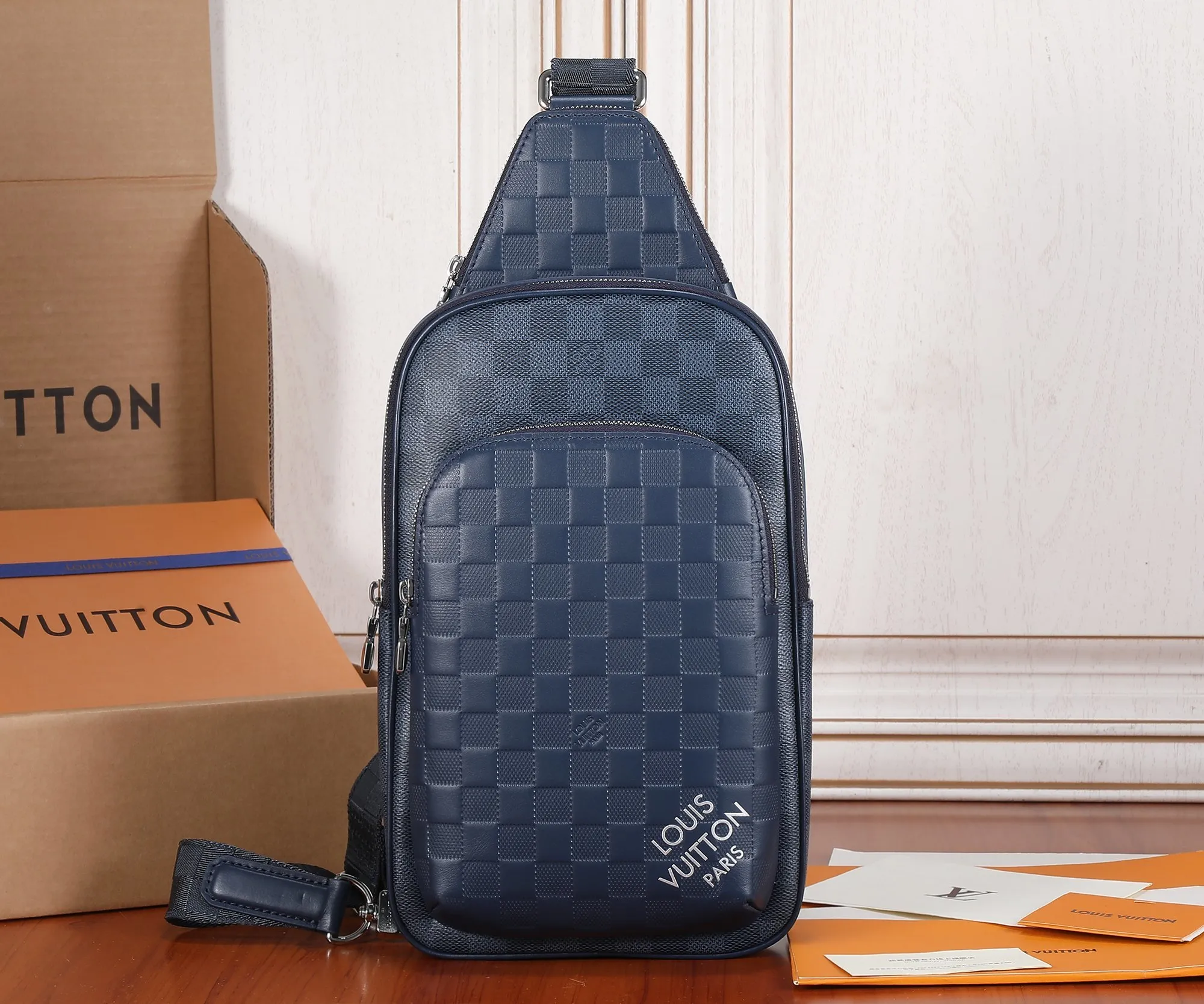 All categories 💚 Top version men’s bags 💚 LV 2023 new LV chest bag