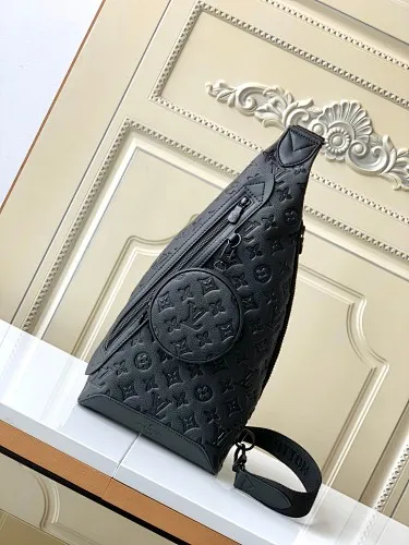 All categories 💚 Top version men’s bags 💚 LV 2024 official website new LV chest bag