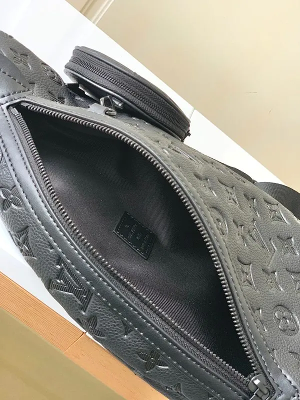 All categories 💚 Top version men’s bags 💚 LV 2024 official website new LV chest bag