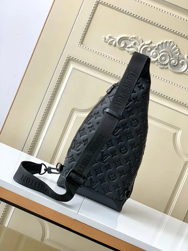 All categories 💚 Top version men’s bags 💚 LV 2024 official website new LV chest bag