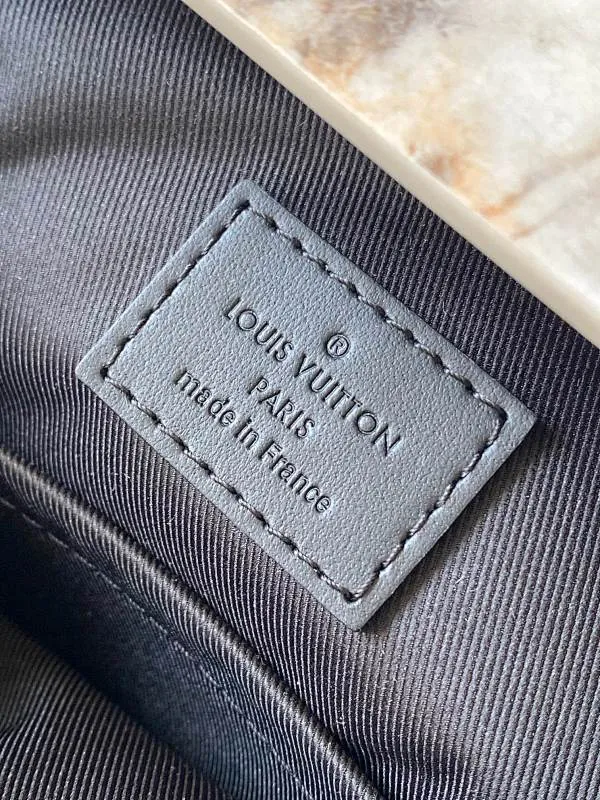 All categories 💚 Top version men’s bags 💚 LV 2024 new LV crossbody bag