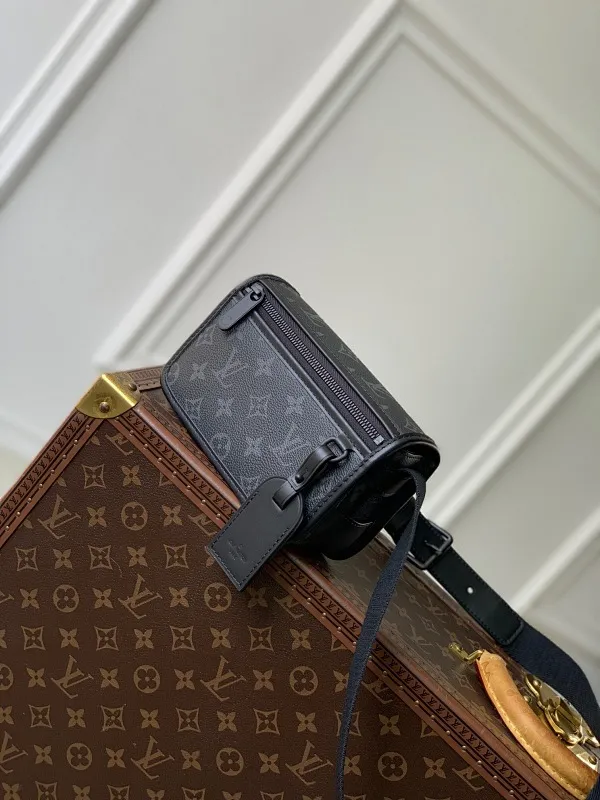 All categories 💚 Top version men’s bags 💚 LV 2024 official website new LV crossbody bag