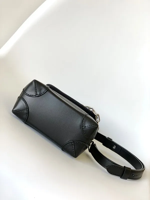 All categories 💚 Top version men’s bags 💚 LV 2025 new LV crossbody bag