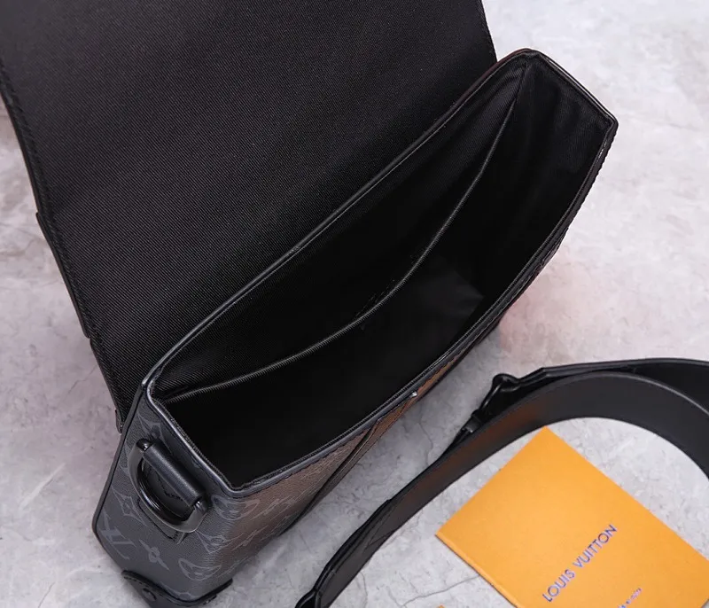 All categories 💚 Top version men’s bags 💚 LV 2024 official website new LV crossbody bag