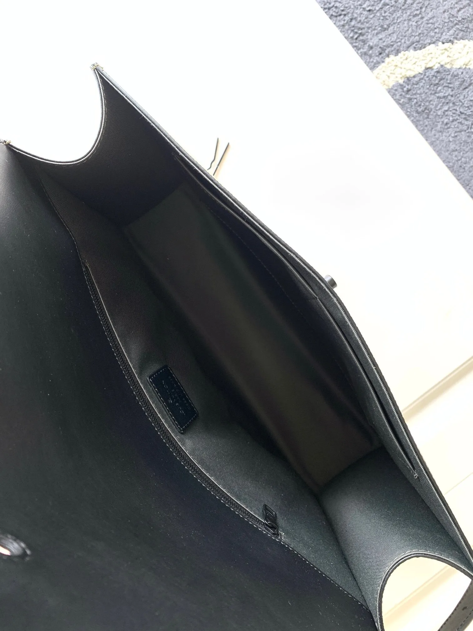 All categories 💚 Top version men’s bags 💚 LV 2024 official website new LV briefcase