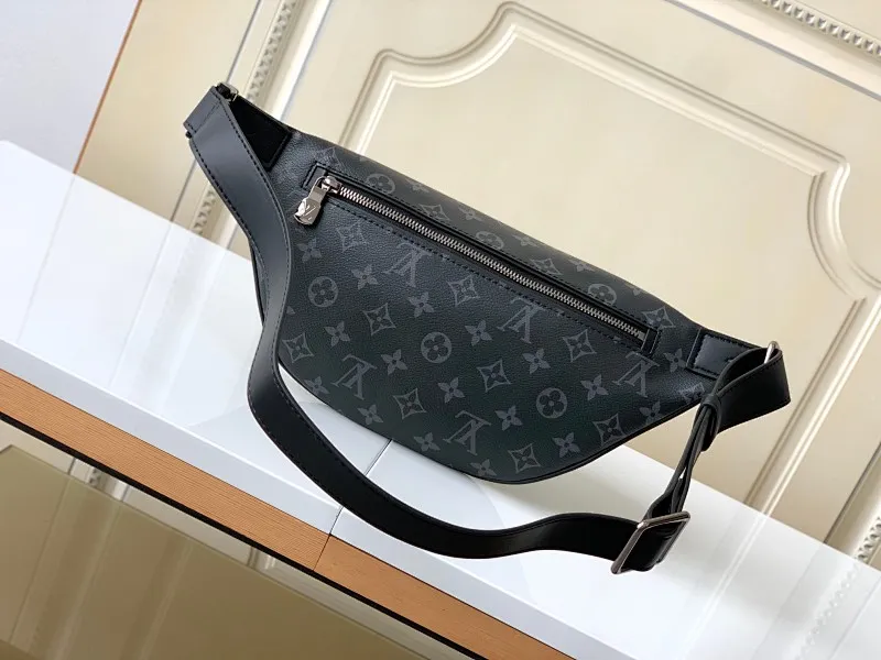 All categories 💚 Top version men’s bags 💚 LV 2023 new LV chest bag