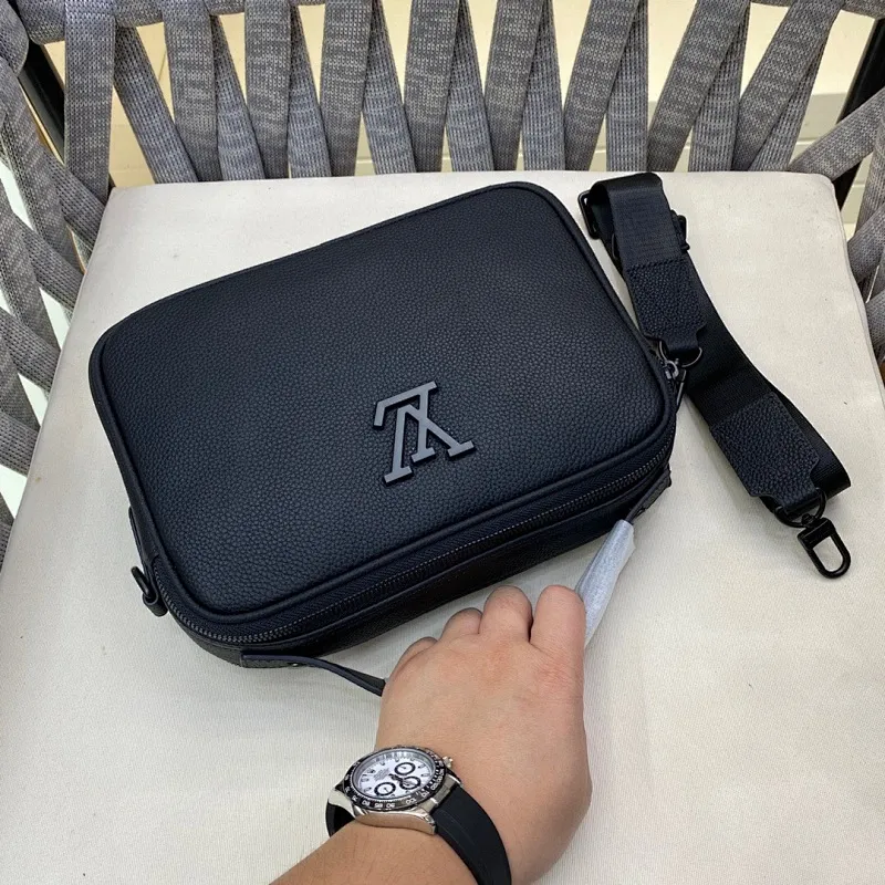 All categories 💚 Top version men’s bags 💚 LV 2024 new LV crossbody bag