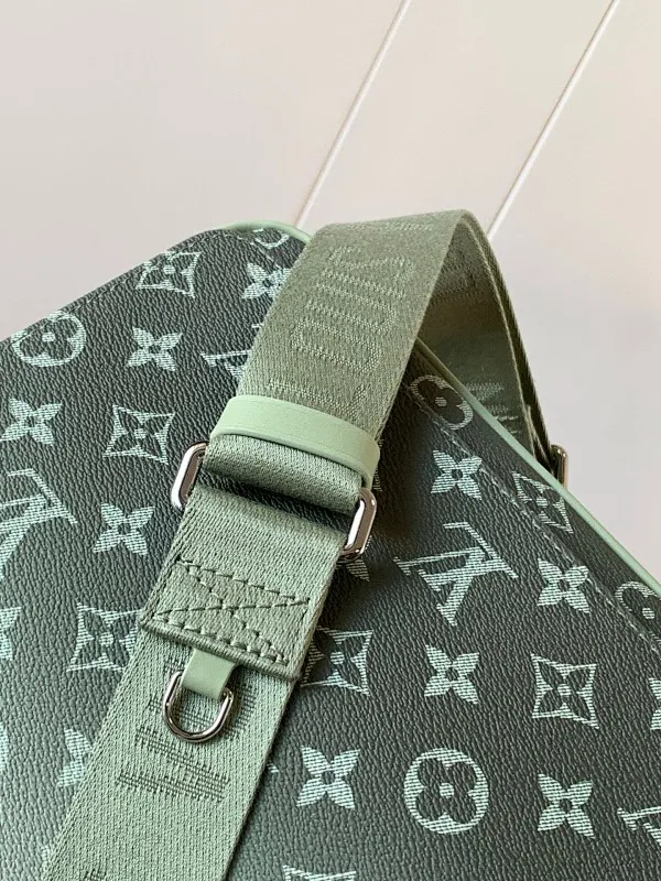 All categories 💚 Top version men’s bags 💚 LV 2024 official website new LV crossbody bag