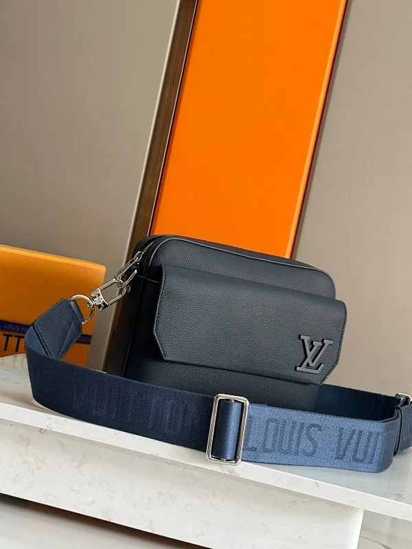 All categories 💚 Top version men’s bags 💚 LV 2024 official website new LV crossbody bag