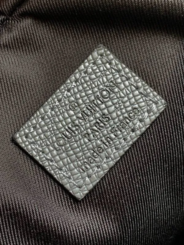 All categories 💚 Top version men’s bags 💚 LV 2024 new LV waist bag