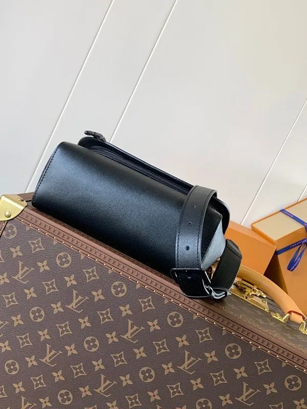 All categories 💚 Top version men’s bags 💚 LV 2024 official website new LV crossbody bag