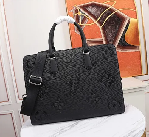 All categories 💚 Top version men’s bags 💚 LV 2023 new LV briefcase