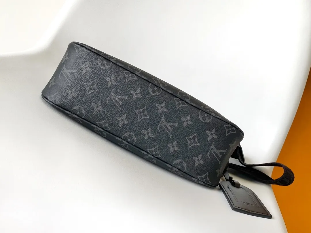 All categories 💚 Top version men’s bags 💚 LV 2025 new LV crossbody bag