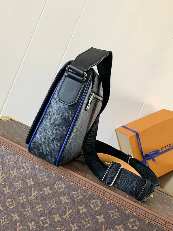 All categories 💚 Top version men’s bags 💚 LV 2024 official website new LV crossbody bag
