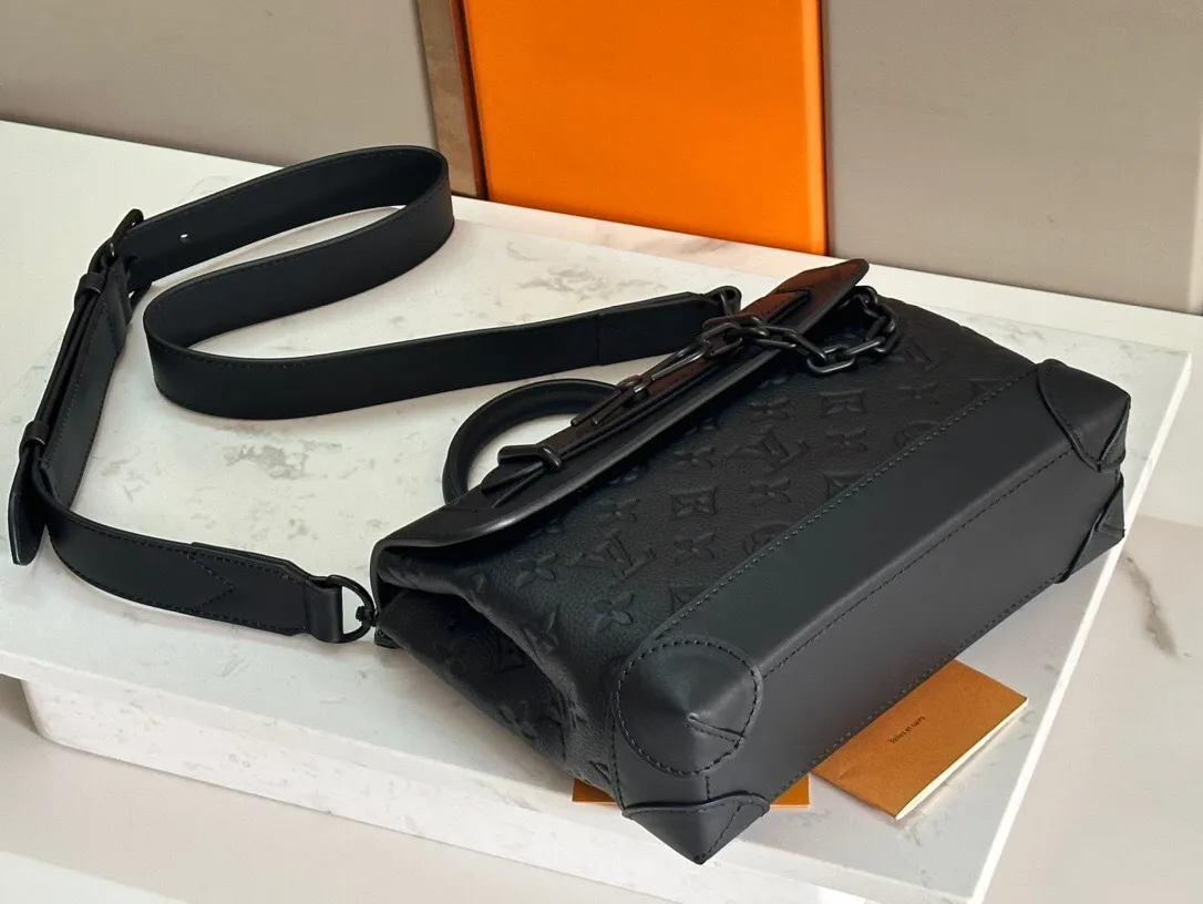 All categories 💚 Top version men’s bags 💚 LV 2024 official website new LV crossbody bag