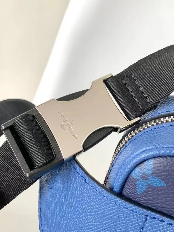 All categories 💚 Top version men’s bags 💚 LV 2024 new LV waist bag
